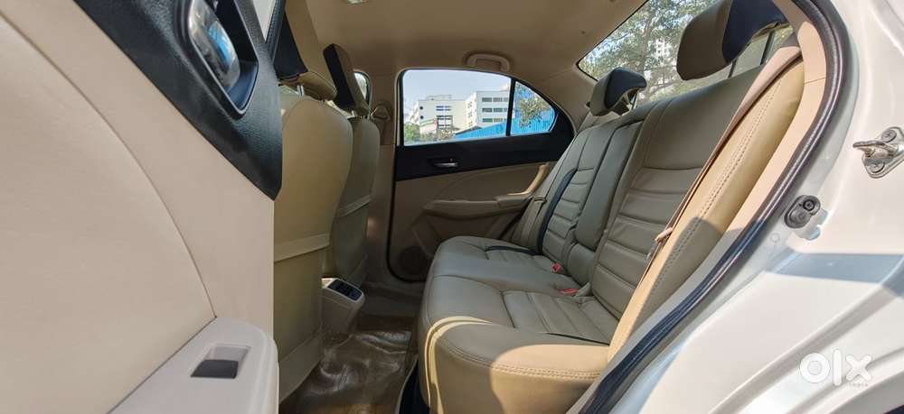 Maruti Suzuki Dzire 1.2 Vxi, 2017, Petrol