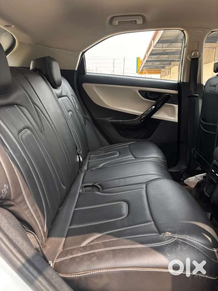 Tata Nexon Creative 1.2 Revotron Petrol 6 Amt, 2025, Petrol