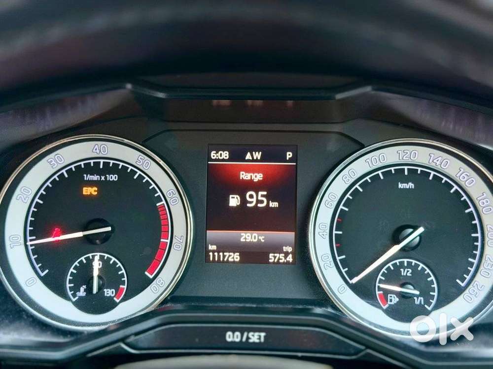 Skoda Superb 2.0 Tsi At L&k, 2020, Petrol
