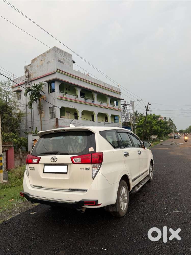Toyota Innova Crysta 2018 Diesel Manual