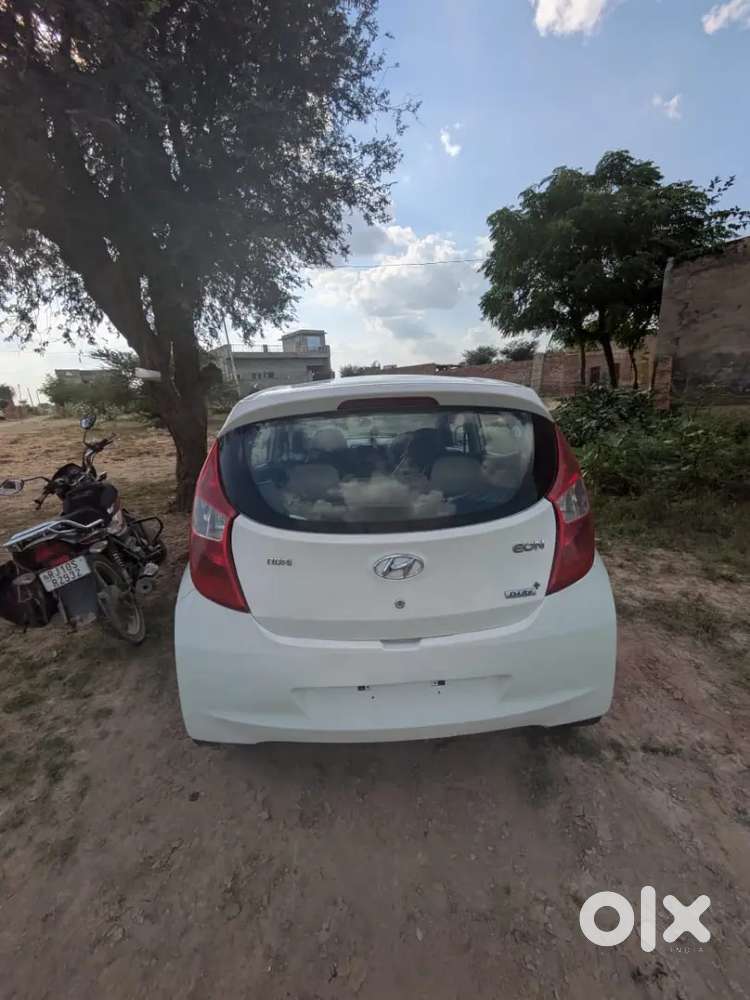 Hyundai Eon 2014 Lpg 97000 Km Driven
