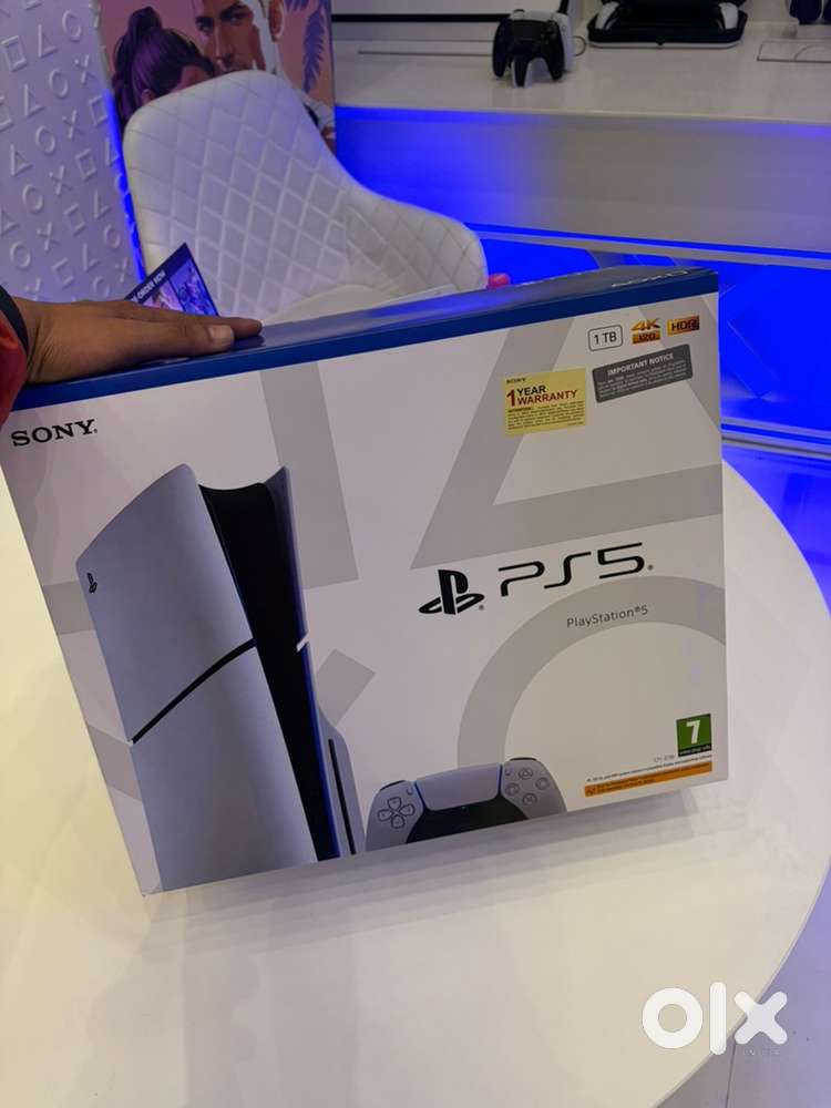 ps5 slim disk only 2 days old