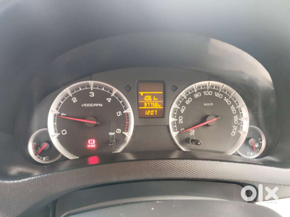 Maruti Suzuki Swift Dzire Vdi Bsiv, 2015, Diesel