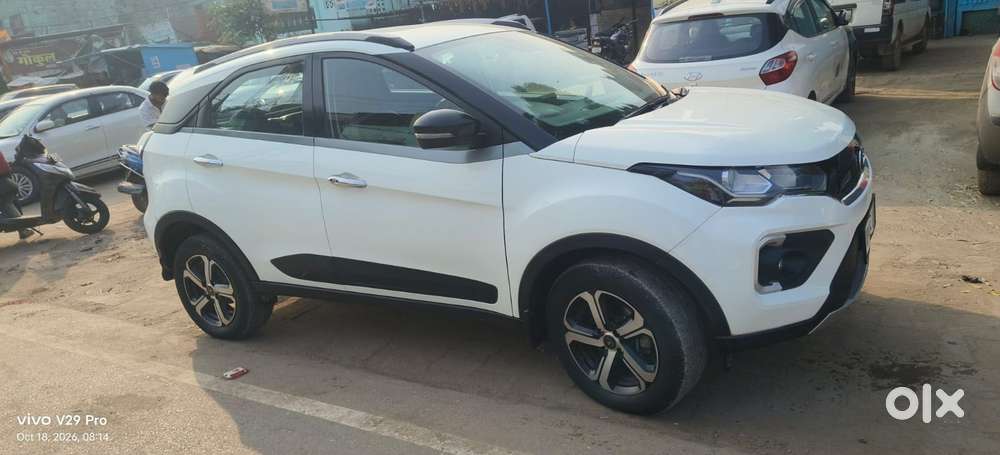 Tata Nexon 1.5 Revotorq Xza Plus (o) Dual Tone, 2021, Petrol