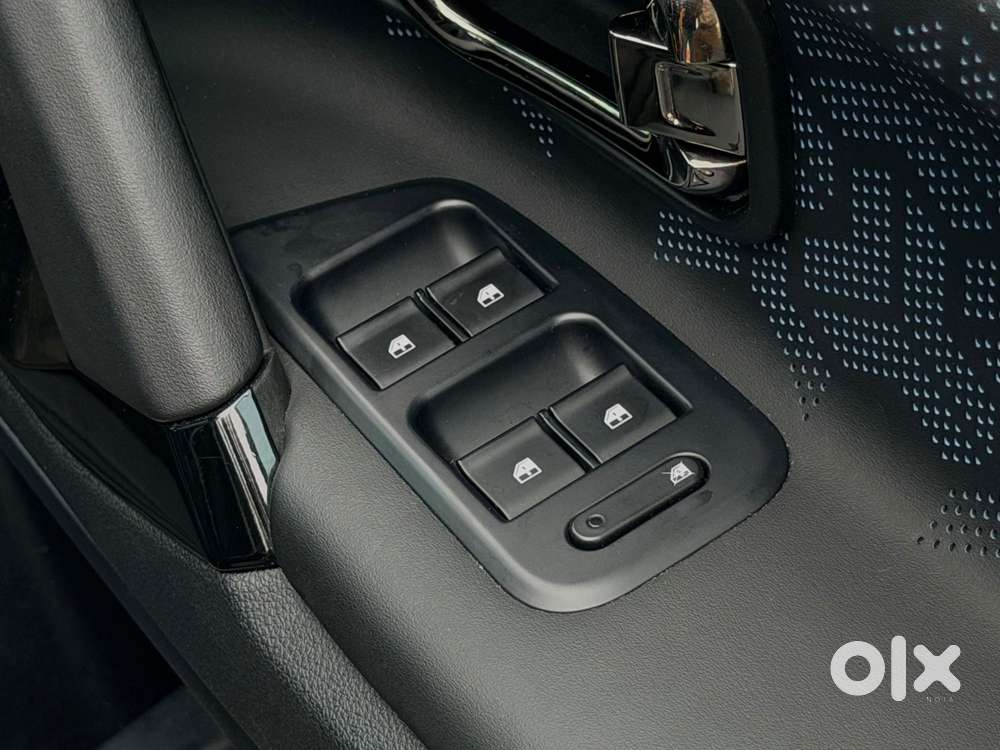 Tata Harrier Fearless Plus Dark Edition, 2024, Diesel