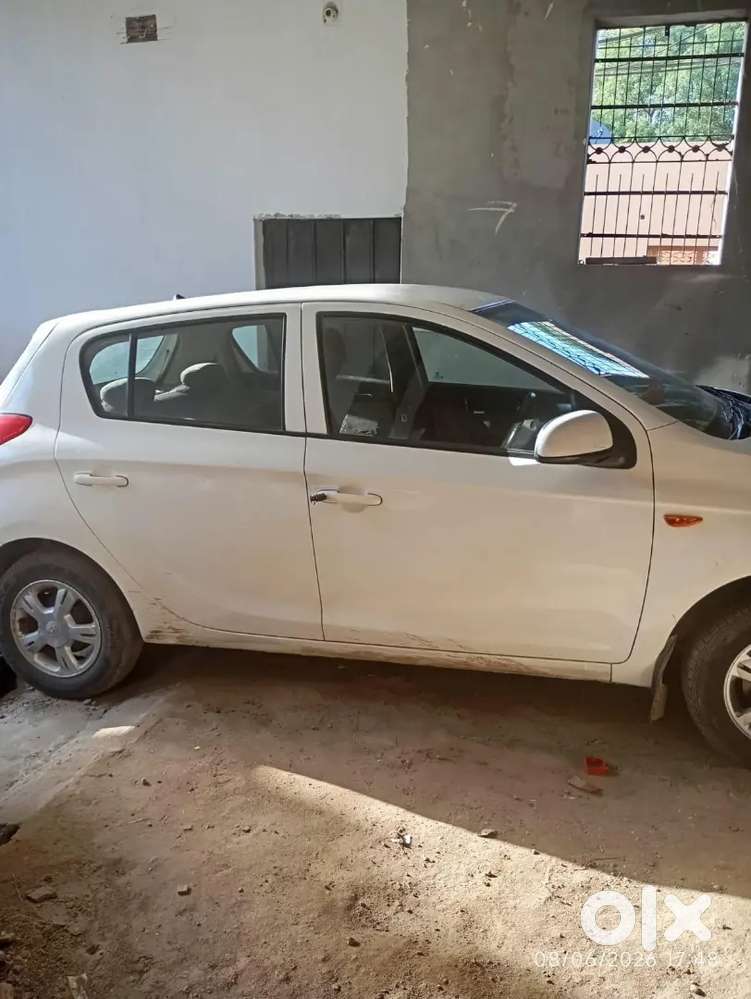Hyundai I20 2010 Petrol 85000 Km Driven
