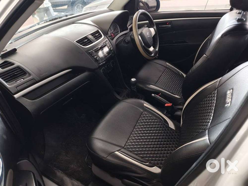 Maruti Suzuki Swift Vxi Optional, 2016, Petrol