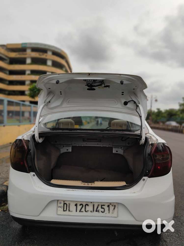 Ford Figo Aspire Titanium Plus At Petrol, 2016, Petrol