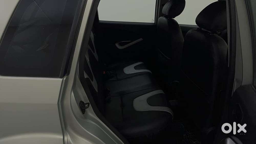 Ford Figo 2010-2012 Petrol Zxi, 2011, Petrol