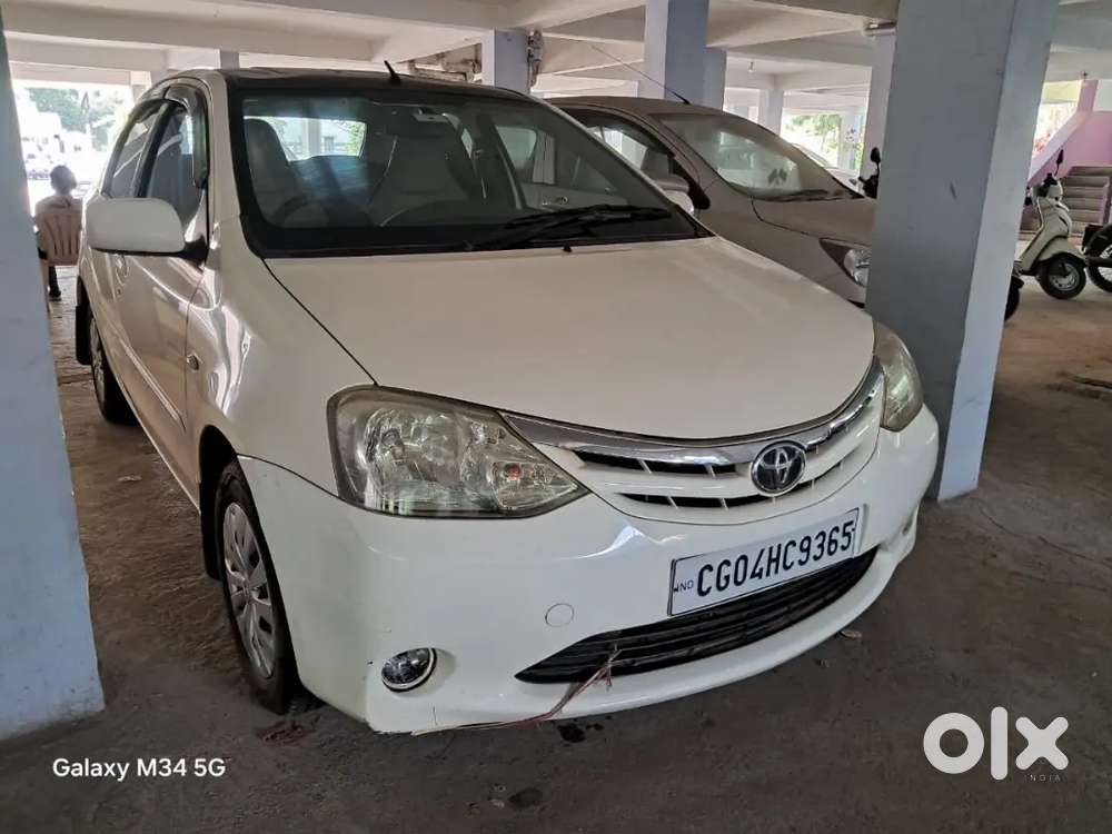 Toyota Etios 2011 Petrol Well Maintained