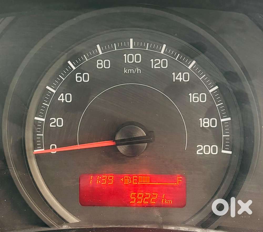 Maruti Suzuki Swift Lxi Optional-o, 2019, Cng & Hybrids