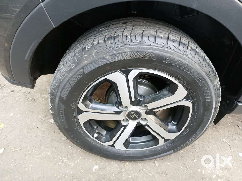 Tata Nexon 1.2 Revotron Xza Plus (o) Amt, 2022, Petrol