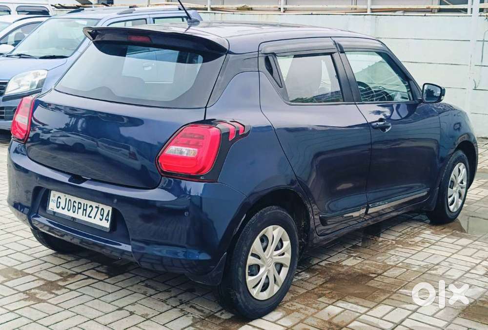 Maruti Suzuki Swift Vxi Optional, 2022, Petrol