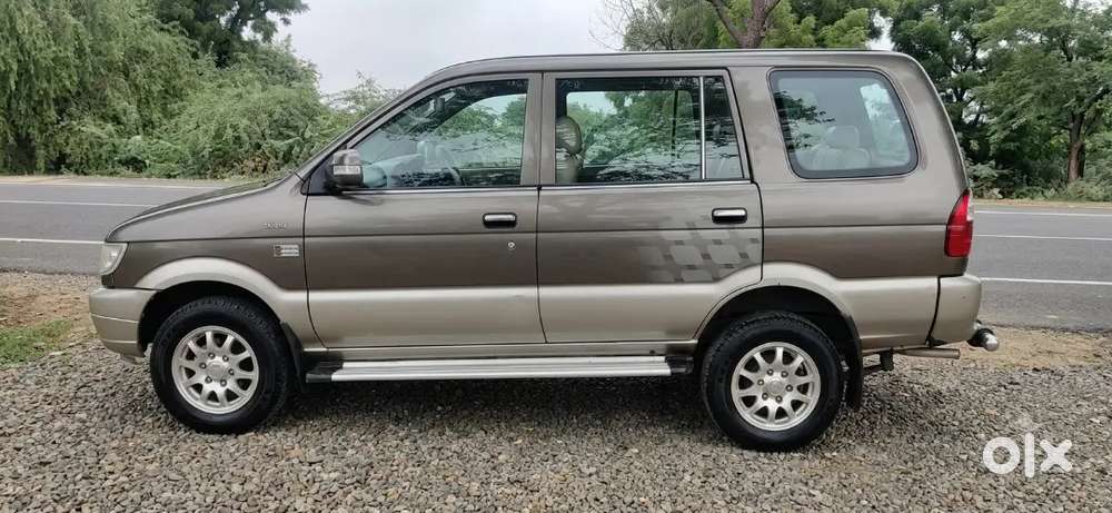 Chevrolet Tavera Lt 2012