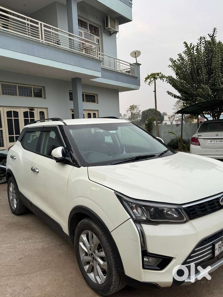 Mahindra Xuv300 Top End Variant W8 Diesel 2019 All Tyre New Push Start