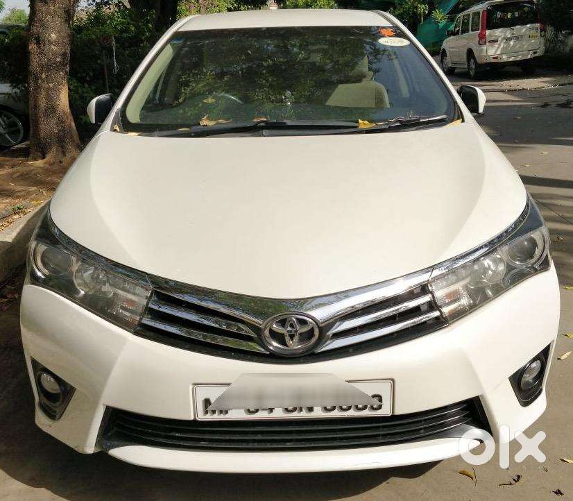 Vip Number Toyota Corolla Altis 2014 Petrol Well Maintained