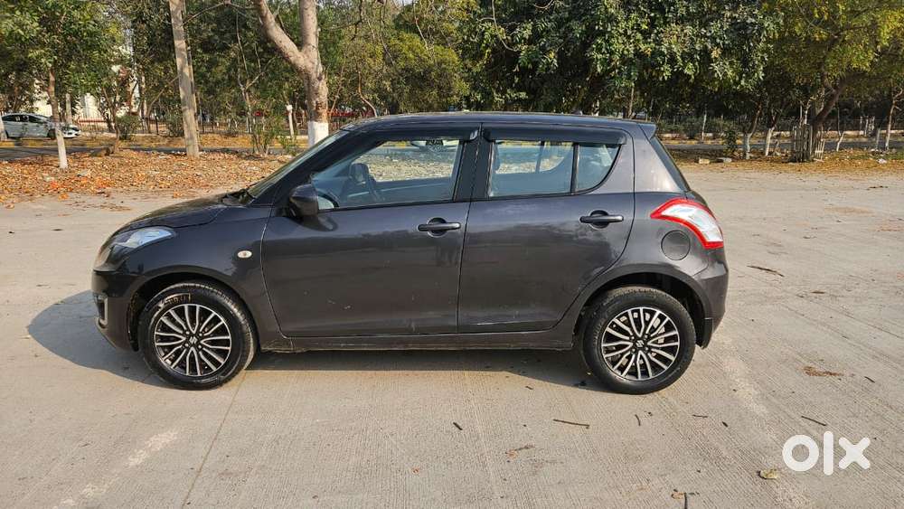 Maruti Suzuki Swift Lxi Option, 2016, Petrol