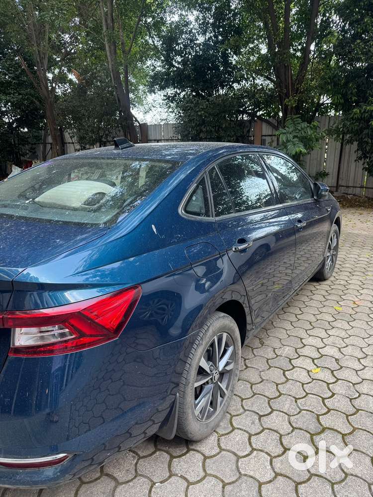Skoda Slavia Petrol 2023