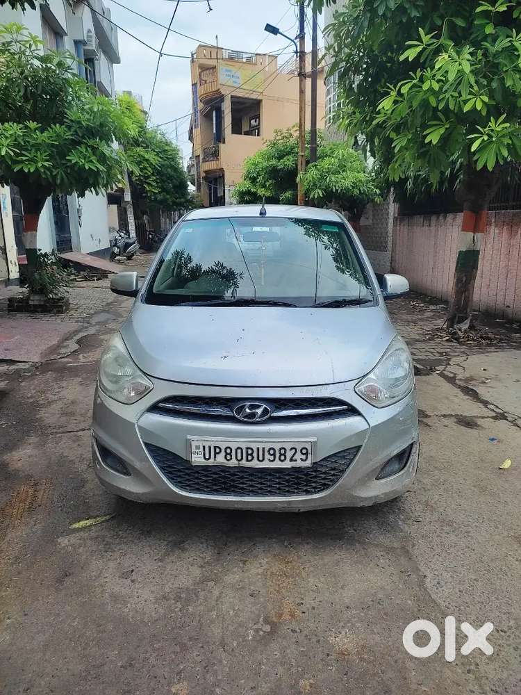 Hyundai I10 Sportz Petrol 2011
