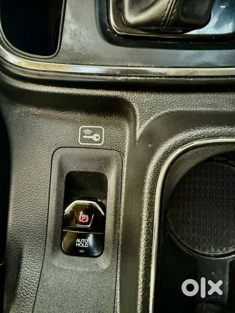 Mahindra Thar Roxx Ax7 L Diesel At 2wd, 2025, Diesel