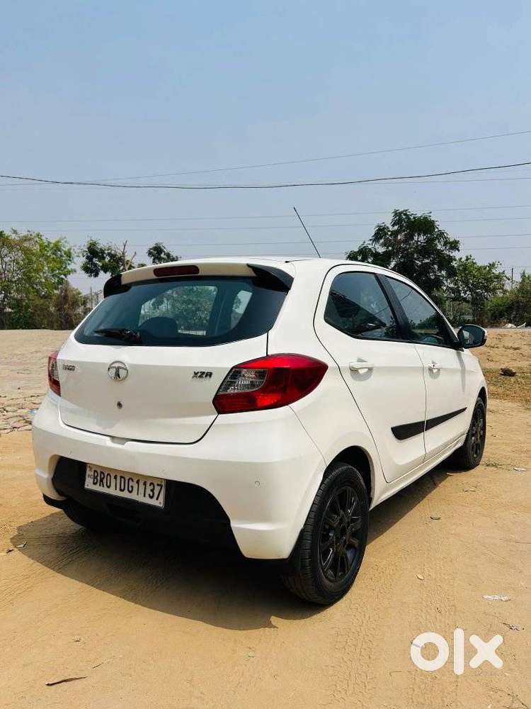 Tata Tiago 1.2 Revotron Xza, 2017, Petrol