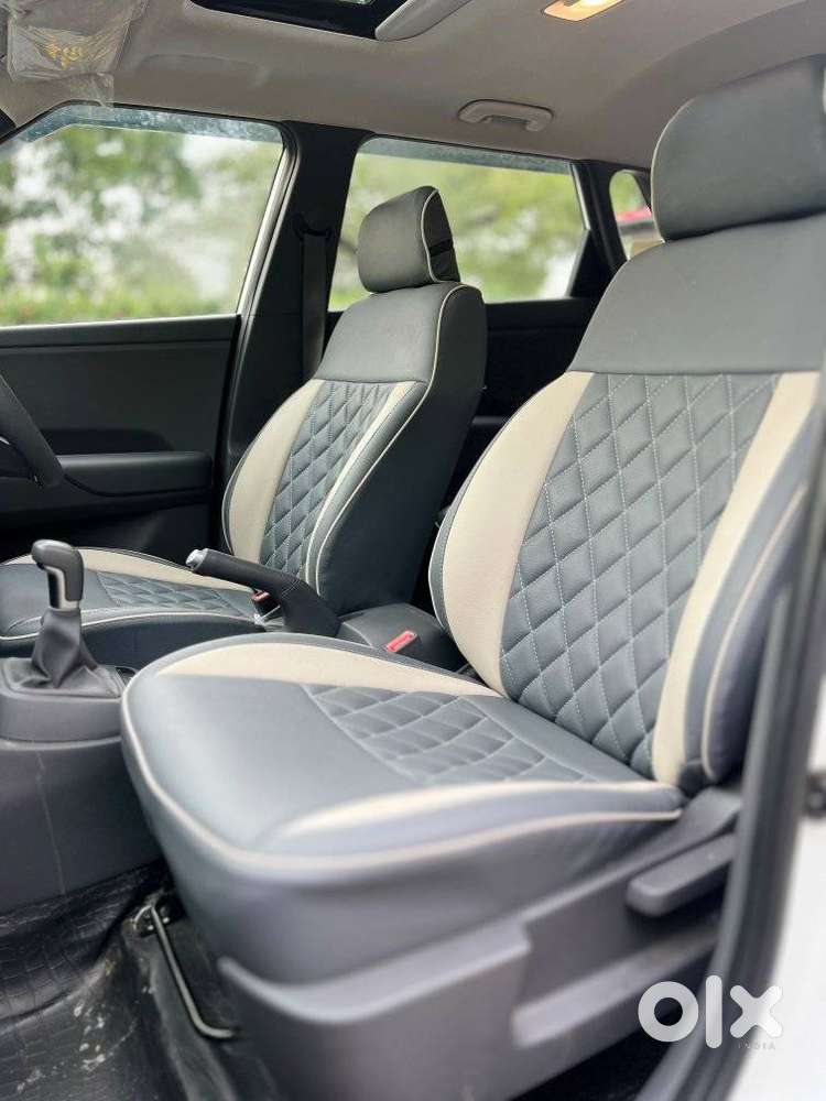Hyundai Venue 1.5 Crdi At Hx 10, 2025, Petrol