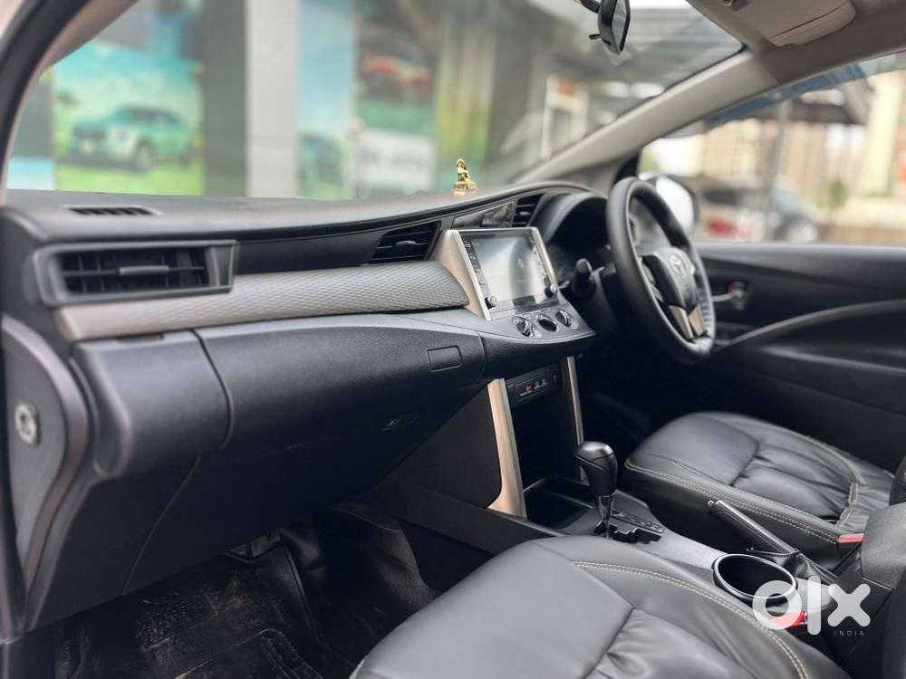 Toyota Innova Crysta 2.4 G Mt, 2021, Diesel