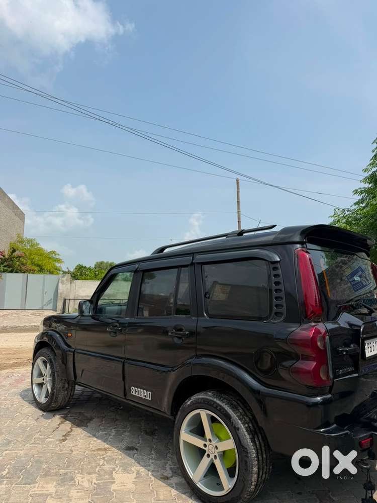 Mahindra Scorpio Diesel 2017 (s10)