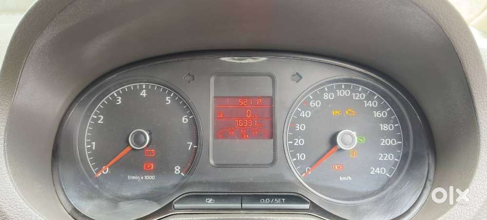 Volkswagen Vento 2010-2013 Petrol Highline At, 2014, Petrol