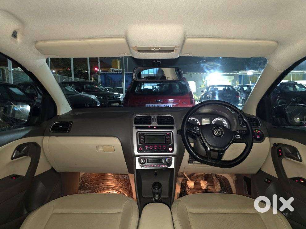 Volkswagen Vento Petrol Highline, 2015, Petrol