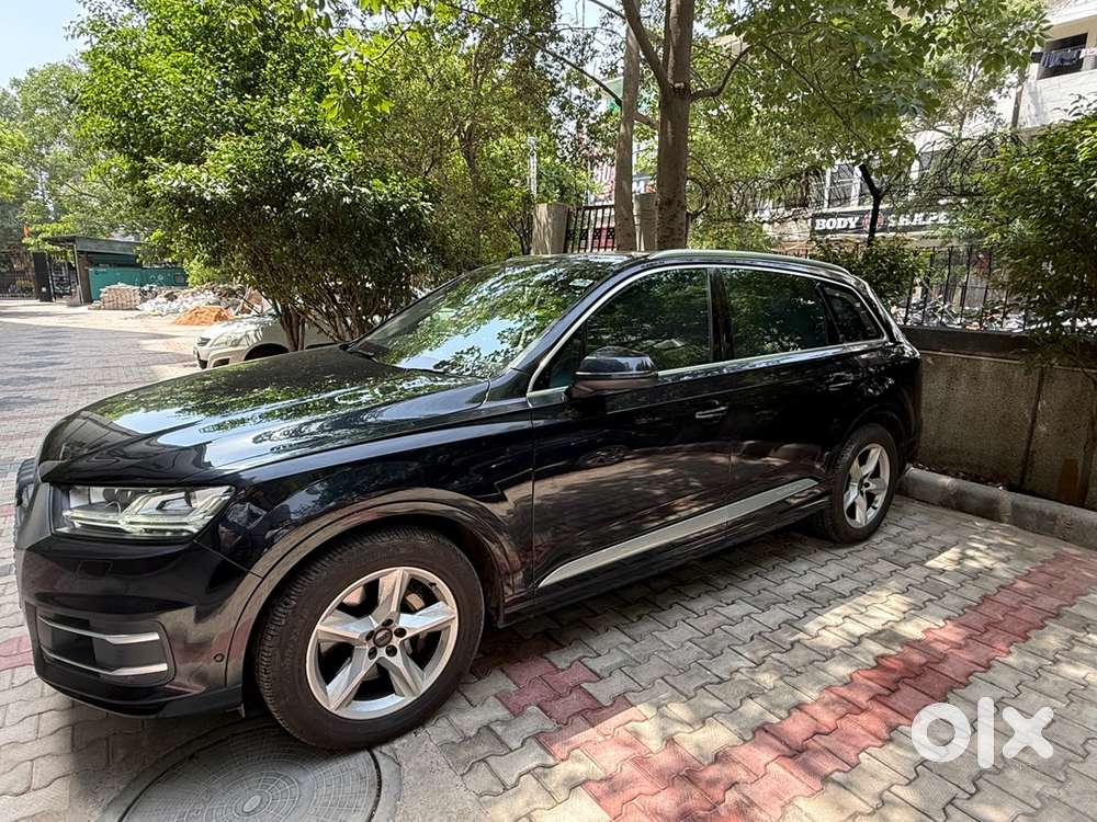 Under Warranty Audi Q7 For Sale