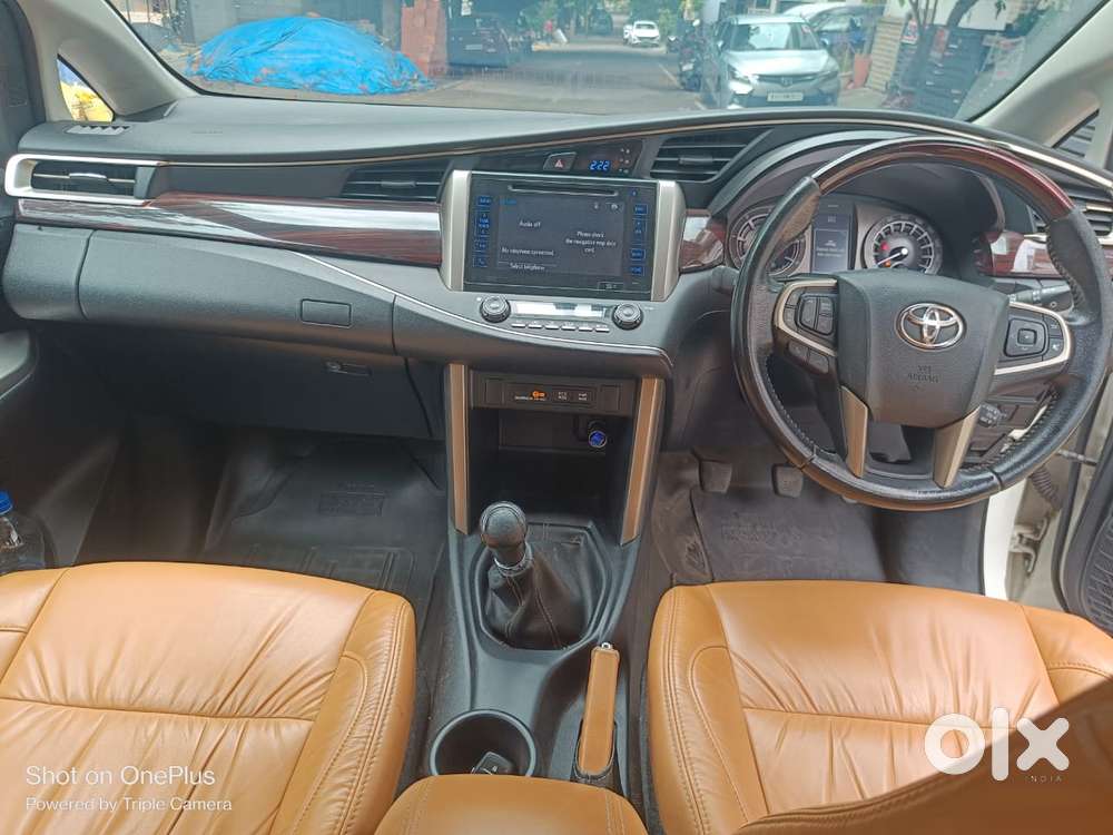 Toyota Innova Crysta 2.4 V 7 Str, 2018, Diesel