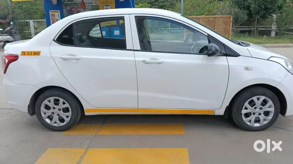 Hyundai Xcent 2017 Diesel 23800 Km Driven