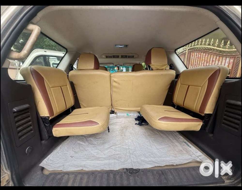Tata Safari Storme 2016