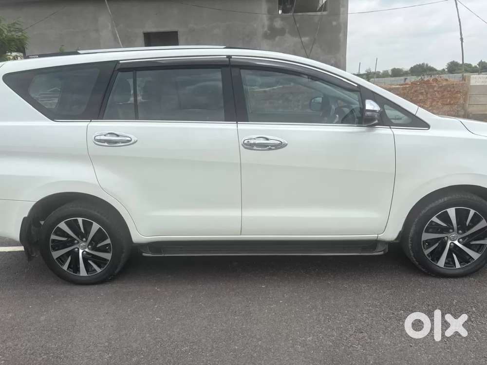 Toyota Innova Crysta, 2022, Diesel
