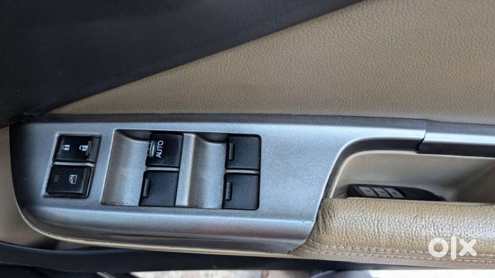 Honda City I Vtec Cvt Vx, 2015, Petrol