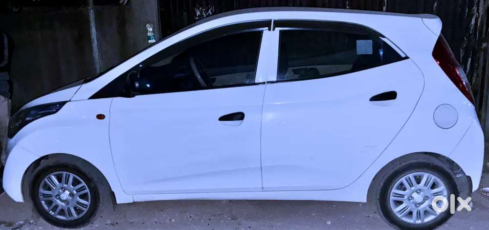 Hyundai Eon Magna + 2018 Petrol 41390 Km Driven 1st Owner