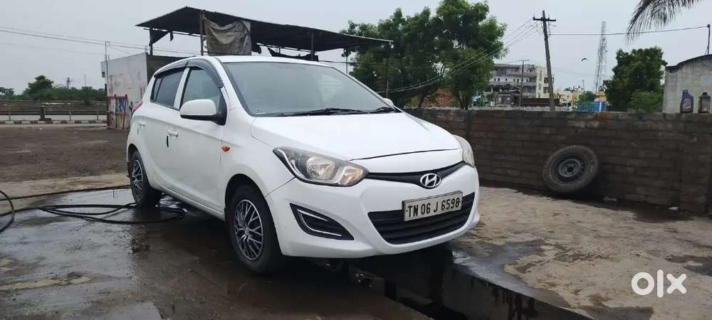 Hyundai I20 Crdi Magna 2013
