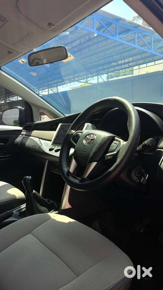 Toyota Innova Crysta 2.4 G Mt, 2016, Diesel