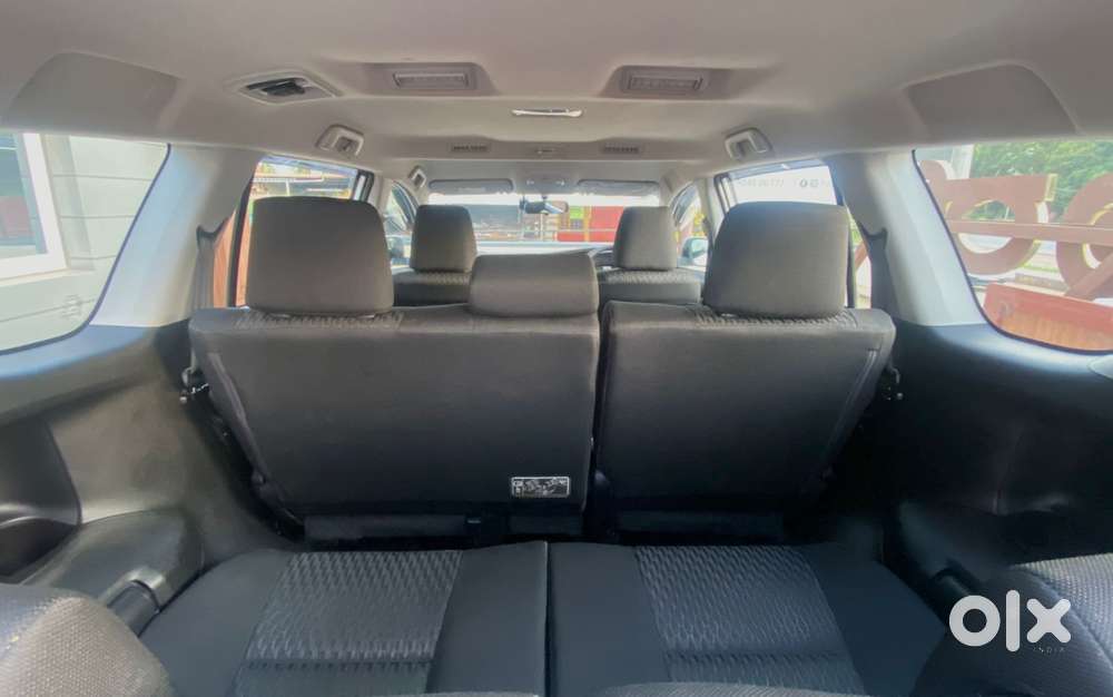 Toyota Innova Crysta 2.4 G Mt, 2024, Diesel
