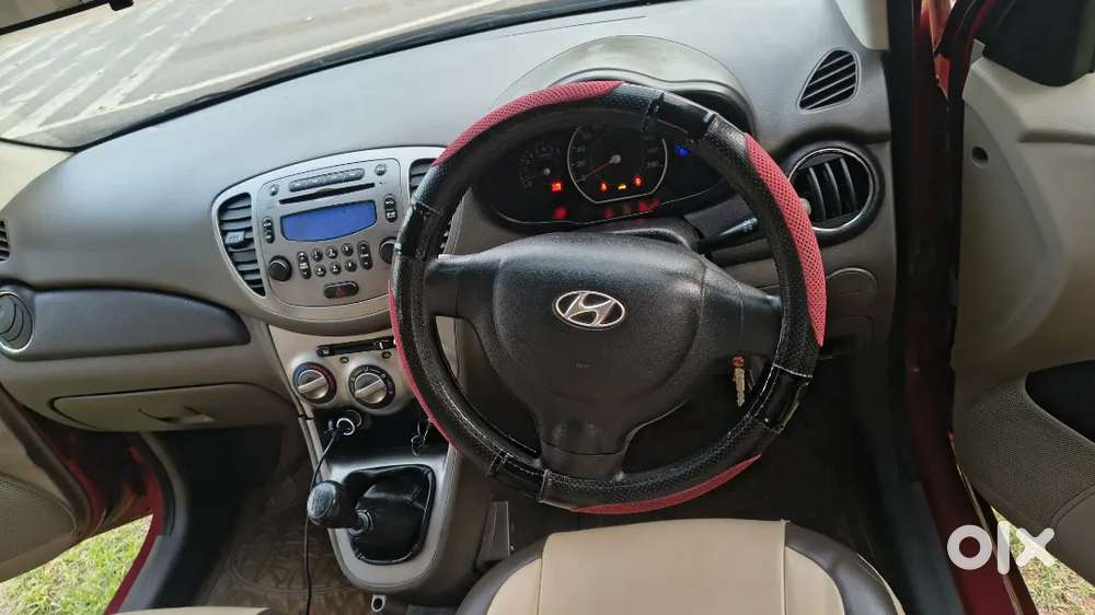 Hyundai I10 Sportz 2012 Model