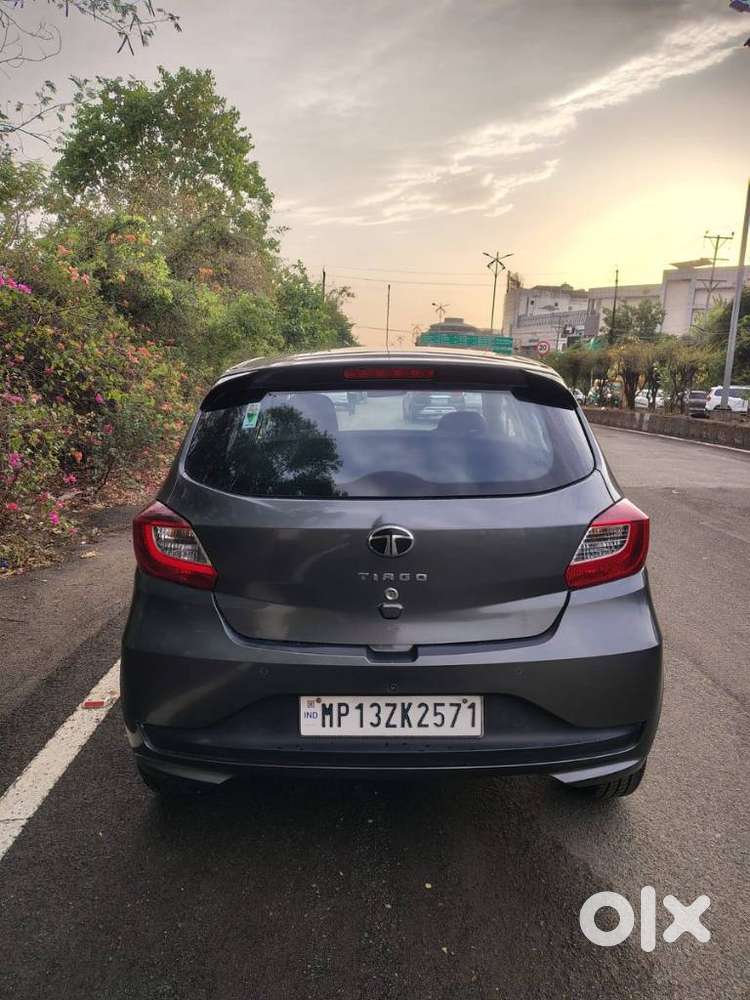 Tata Tiago 1.05 Revotorq Xt Option, 2024, Petrol