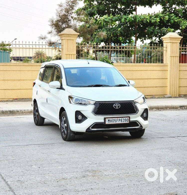 Toyota Rumion V Mt, 2024, Petrol