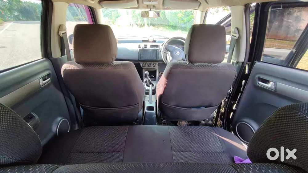 Swift Maruti Suzuki Petrol Manual 2005