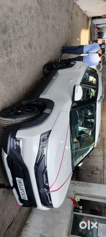 Maruti Suzuki Brezza Zxi 2024 Year Cng