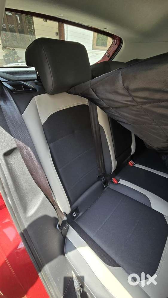 Volkswagen Taigun 1.0 Tsi At  Cherry Red  Single Owner  Low Km