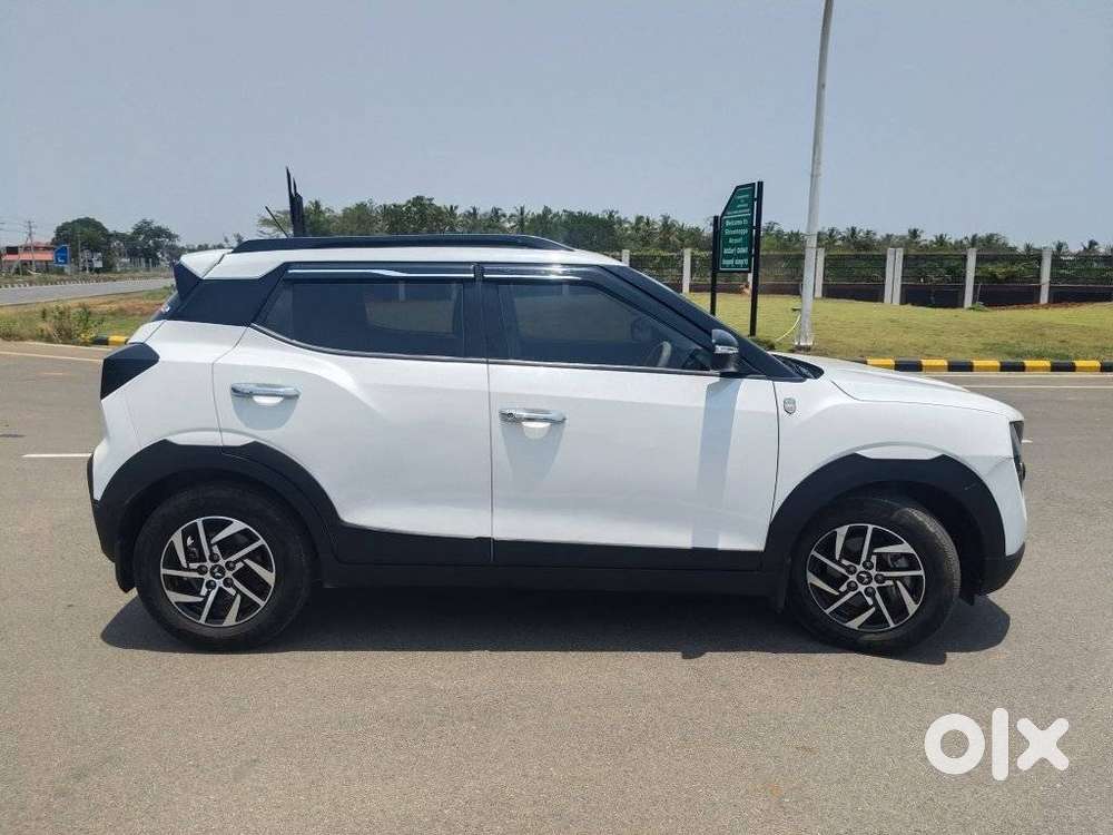 Mahindra Xuv 3xo Ax5 Ds Mt, 2024, Diesel