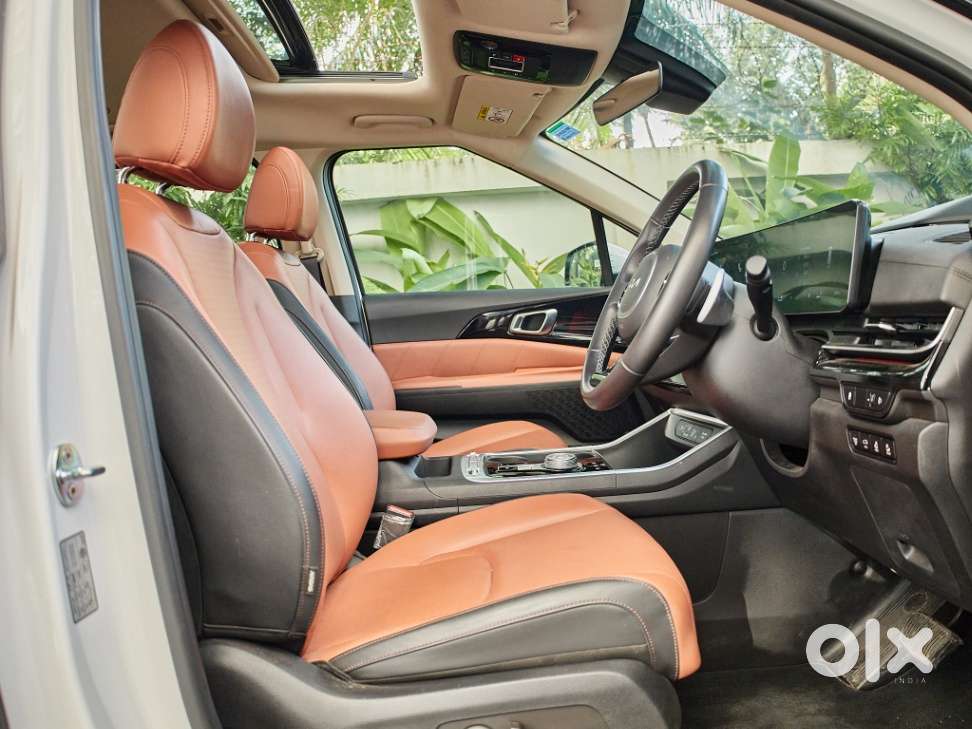 Kia Carnival Limousine Plus 7 Str, 2024, Diesel
