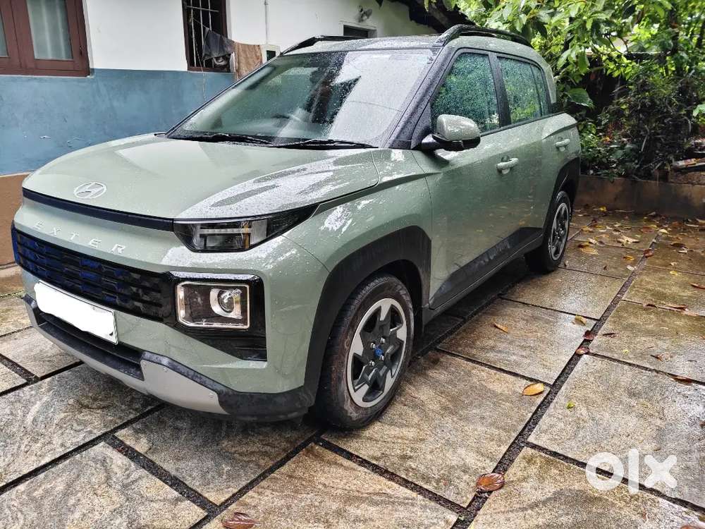 Hyundai Exter Sx Amt 2024 – Near Top Variant, Full Service History