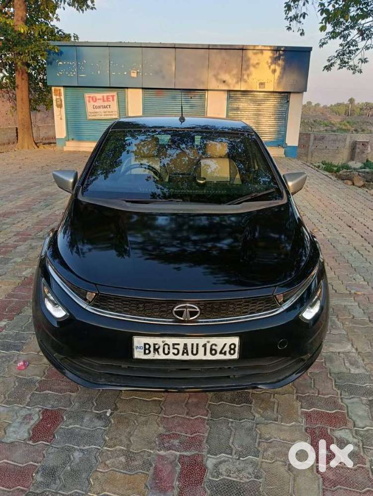 Tata Altroz 1.2 Xt, 2022, Petrol